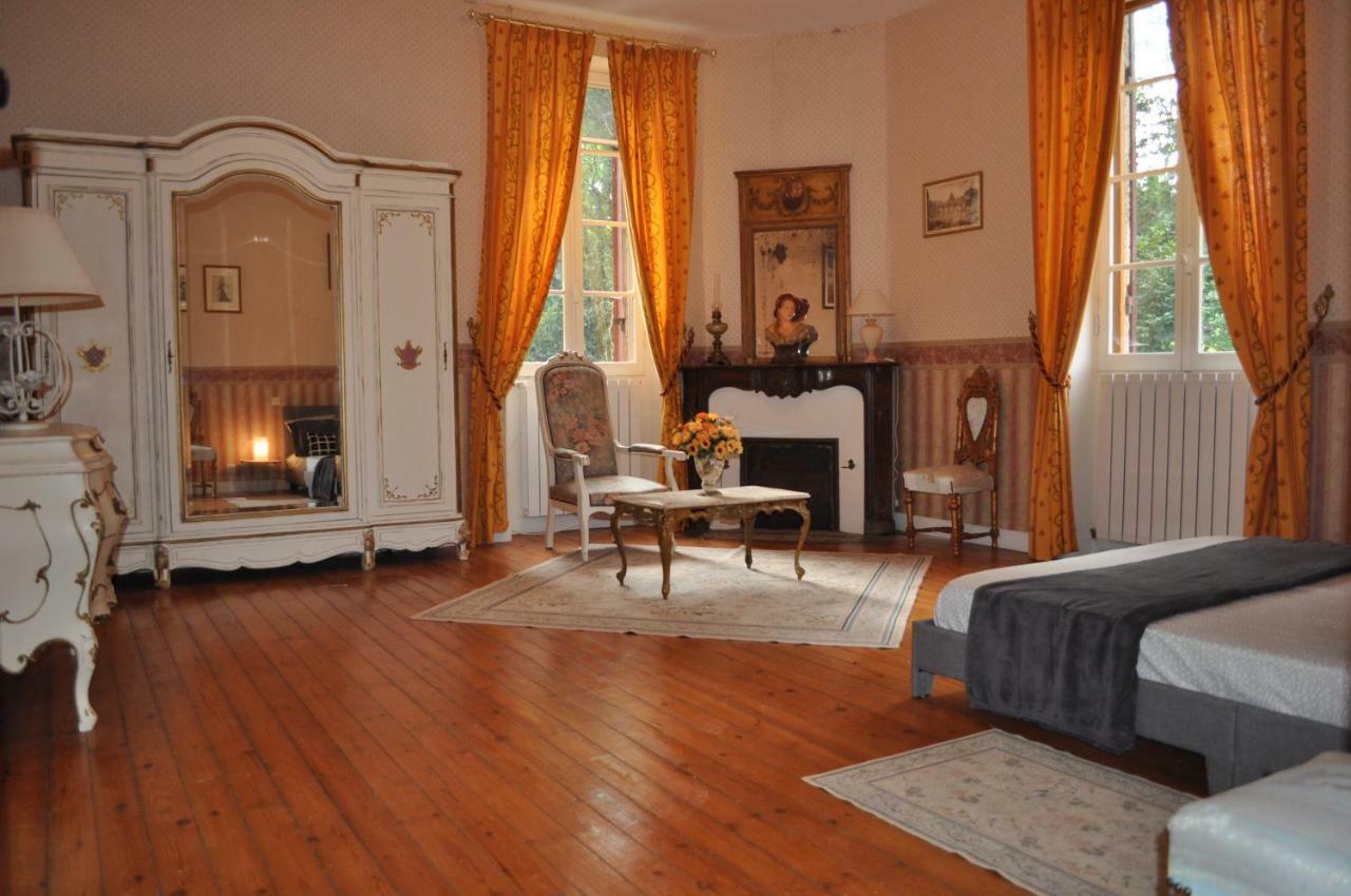Chateau Logis De Roche Clairac  Экстерьер фото